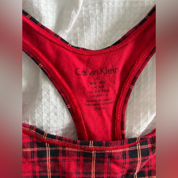 🌊 Calvin Christmas bra! - Picture 2 of 2